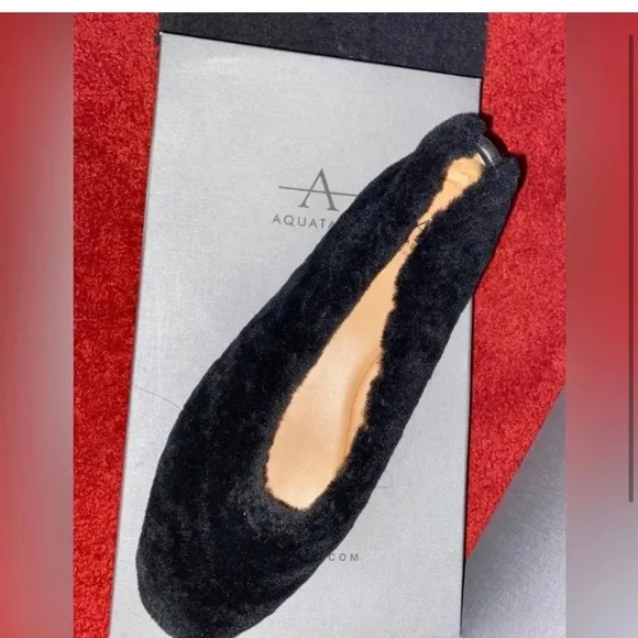 - Aquatalia Brinley Shearling black Ballet Flats Size 8​​