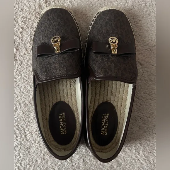 🆕 Espadrilles Michael Kors, Size 6.5