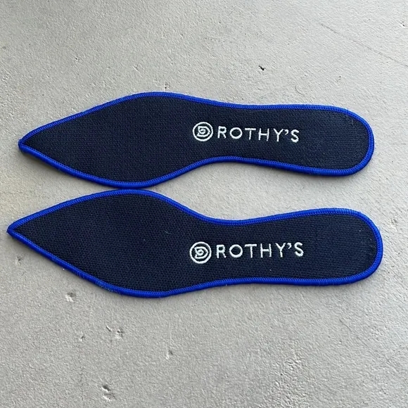 ⭐️ Rothy’s Gray Pointed Toe Flats