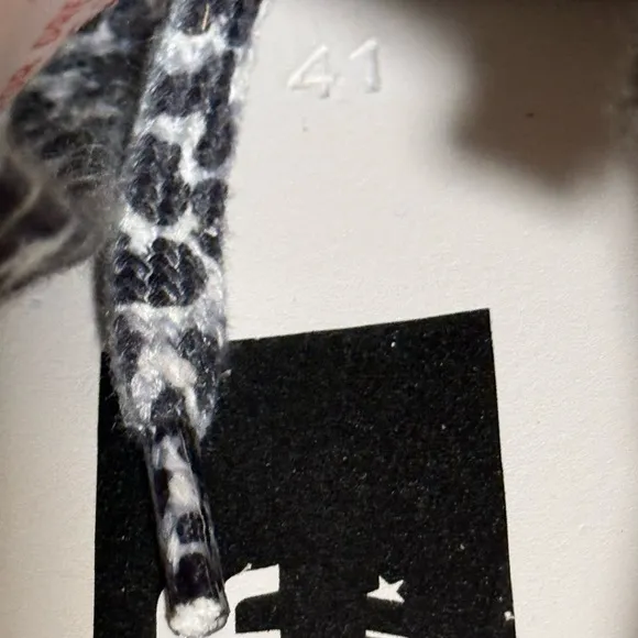 60% ⬇️ MSRP New Golden Goose Hi-Stars, White/Zebra Print/Sequins - Men’s 9.5US *