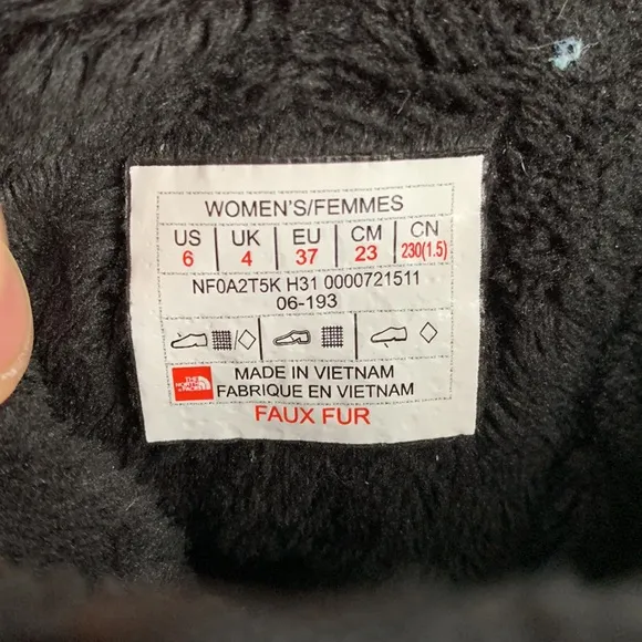 689 The North Face Thermoball Insulated Boots Ortholite Women's Size 6‎