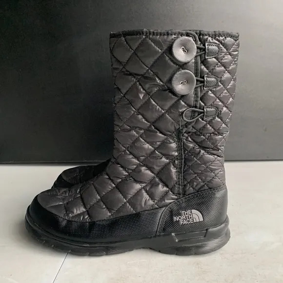 689 The North Face Thermoball Insulated Boots Ortholite Women's Size 6‎