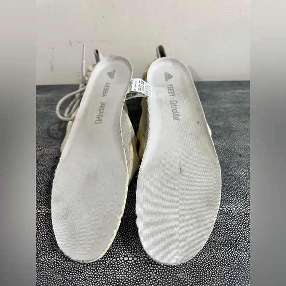 ADIDAS YEZZY Cream Sneakers Modern Sculptural Design