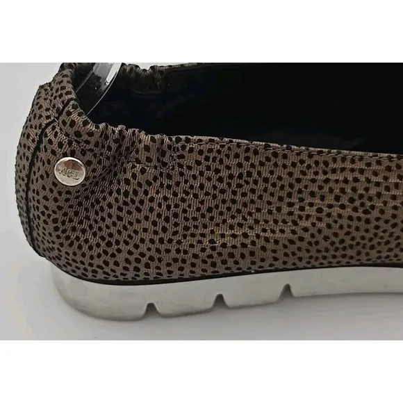 AGL Women's 39 Attilio Giusti Leombruni Pointed Toe Loafer Flats Mini Leopard