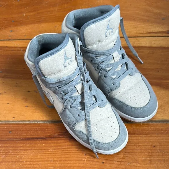 Air Jordan Gray High-Top Sneakers Size 7.5