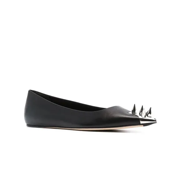Alexander McQueen Spike Toe Flats 39 / 9