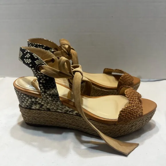 Alexandre BirmanElegant Tan Woven Sandals Size 37