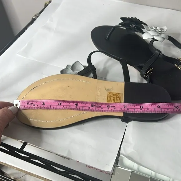 Anne Fontaine Sz 37 Black Leather Flat Thong Sandals - New Unworn