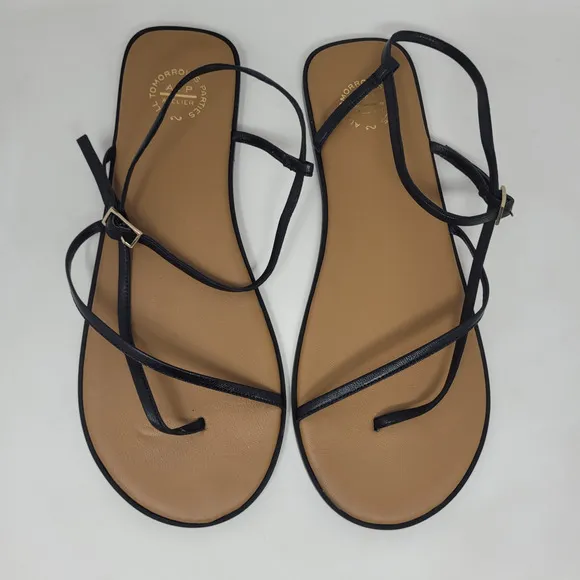 ATP Atelier All Tomorrows Parties Sandals IT40 US10 Black Leather Capri Flat NEW