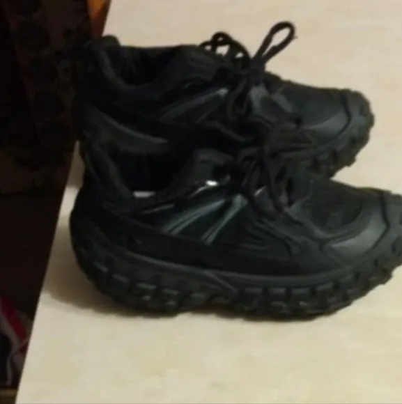 Balenciaga Defender Size 6 Kids