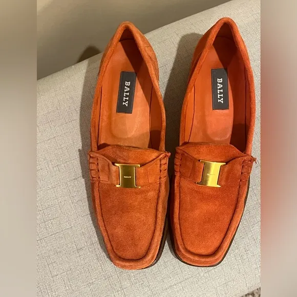 Bally Burnt Orange Suede Logo Tempest Loafers, size 6