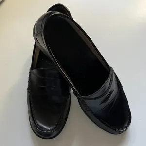Bass women's classic penny loafers