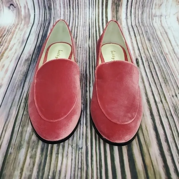 Bettye Muller Pink Regency Velvet Classic Loafers New Size 7