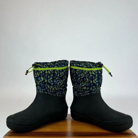 Big Kids Bogs Snow Shell Camo Waterproof Winter Snow Insulated Boots Size 6‎ Y