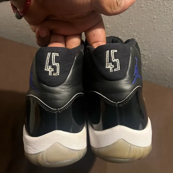 Black and Blue High-Top Sneakers Retro 11 Space Jam men size 13