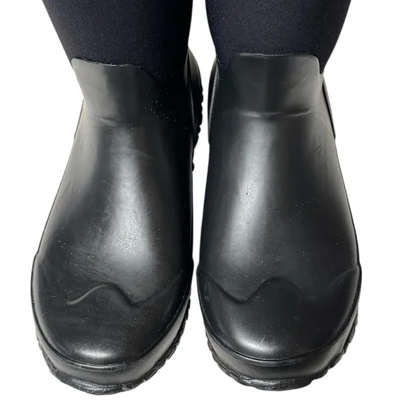 Bogs Stomper Solid Waterproof Rain Snow  Boots Youth Size 6 Black Insulated