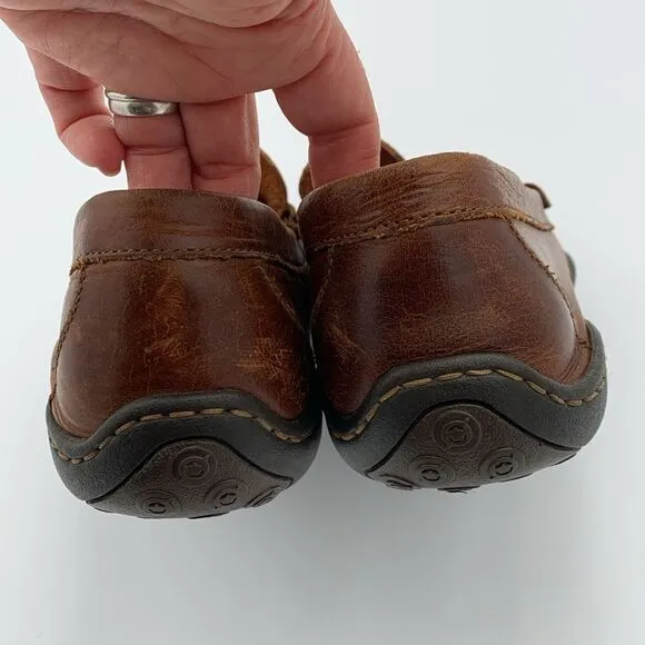 Born brown leather slip on loafers excellent used condition men’s size 9.5
