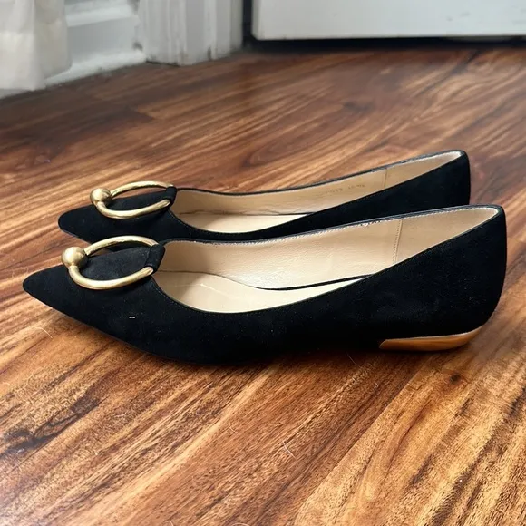 BRUNO MAGLI SUEDE FLATS WITH GOLD HEELS &amp; GOLD CIRCLE DETAIL AT TOE SZ 36.5