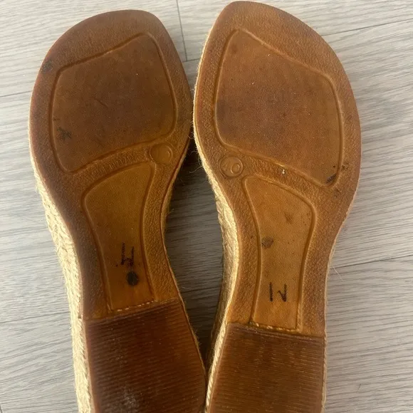 Burberry Platform Thong Espadrilles Nova Check Size 40 US 9.5W