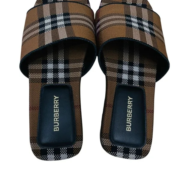 Burberry Wilma Sandals Checked Flat Slides Dark-Birch-Brown Sz 39(9) Made/Italy