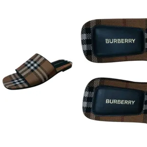 Burberry Wilma Sandals Checked Flat Slides Dark-Birch-Brown Sz 39(9) Made/Italy