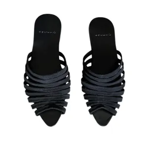 by JAMES Lynne Sandal 8