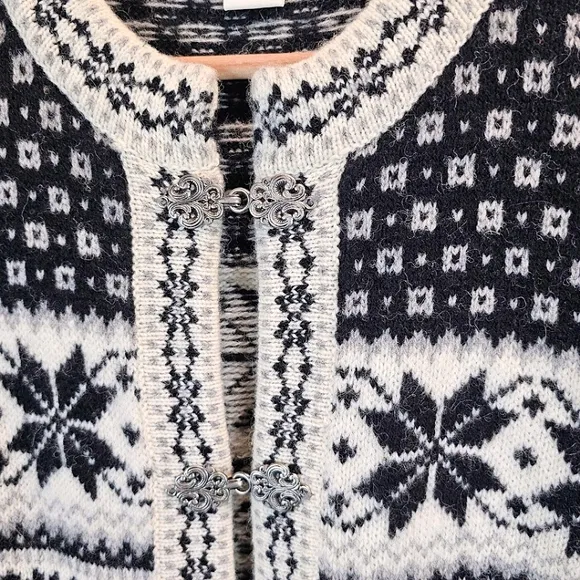 Cambridge Dry Goods Womens 100% Wool Fair Isles Nordic Cardigan Sweater Large