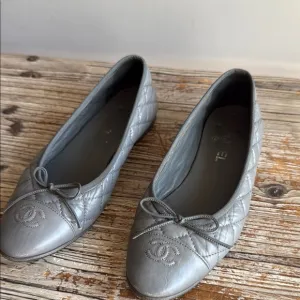 Chanel Gray Quilted Ballet Flats