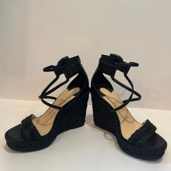 Chic Black Strappy Women's Sandals