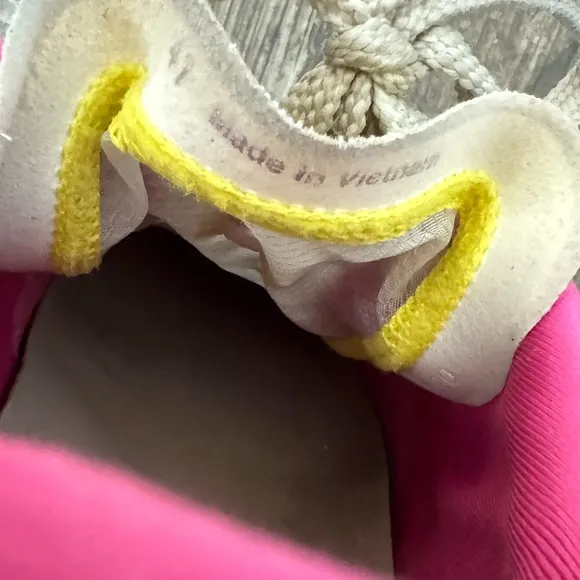 CHLOÉ  Nama Stitch Walking Sneakers in Pop Orange size 41