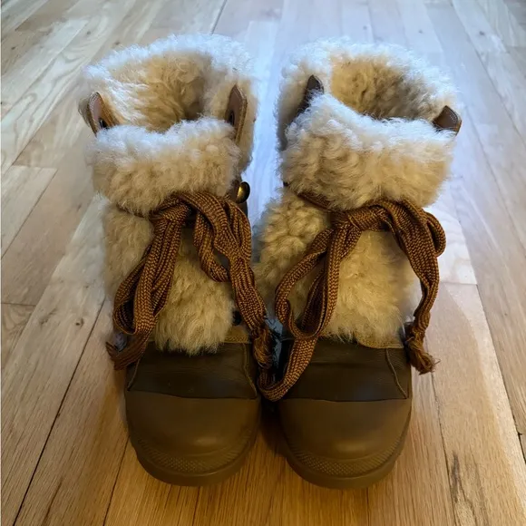 Chloe Shearling Boots