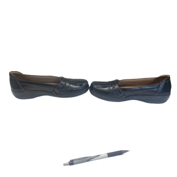 Clarks Comfy Preppy Women's Black Loafers Size 8