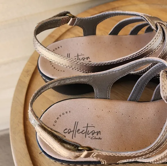Clarks Delana women's strappy sandals