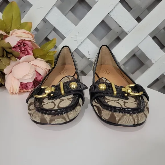 Coach Elkie Signature Print Brown and Tan Loafers Size 8.5