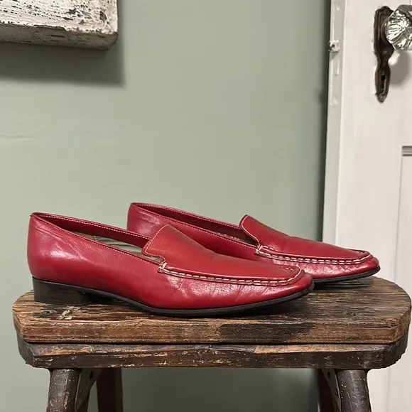 COLE HAAN Country Classic Red Leather Loafers
