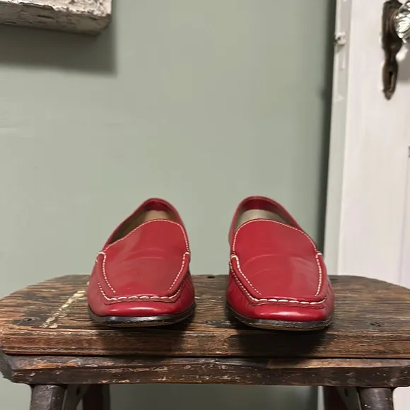 COLE HAAN Country Classic Red Leather Loafers