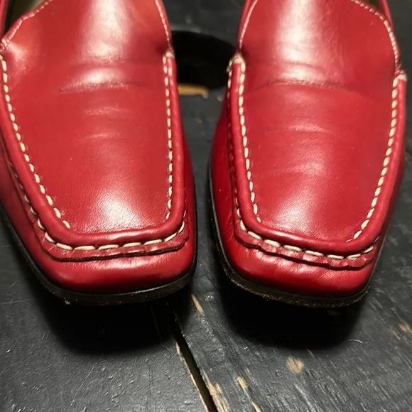 COLE HAAN Country Classic Red Leather Loafers