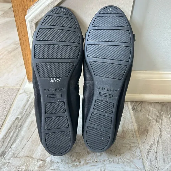 Cole Haan, Like New Women's Tova Bow Black Leather Ballet Flats, Size 11B