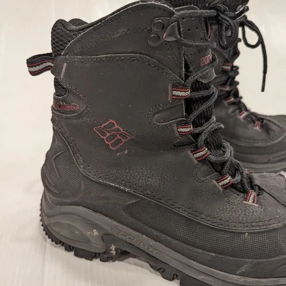 COLUMBIA Bugaboo200 grams insulated waterproof men's snow boots size 8.5