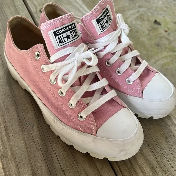 Converse All Star Lugged Platform Sneakers Pink Canvas Women’s Size 9