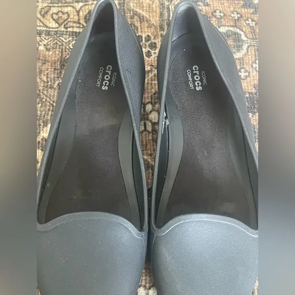 Crocs Eve Ballet Flat Pointed Toe Slip On Iconic Comfort Black Womens's Size 11