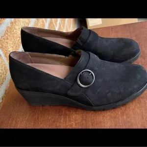 Dansko Women's Clio Wedge sz 10