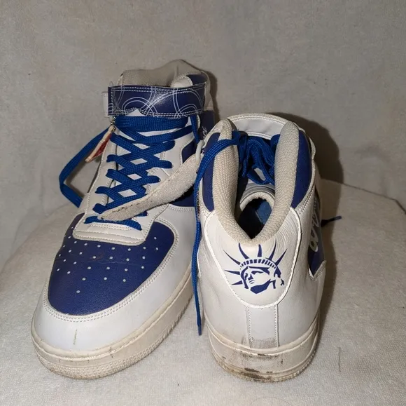 DeConicci Blue and White High-Top Sneakers Size 11 1/2