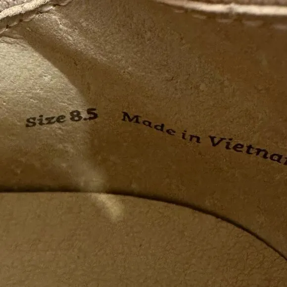 Dolce Vita Dolen Sneakers in Sandstone Knit size 8.5