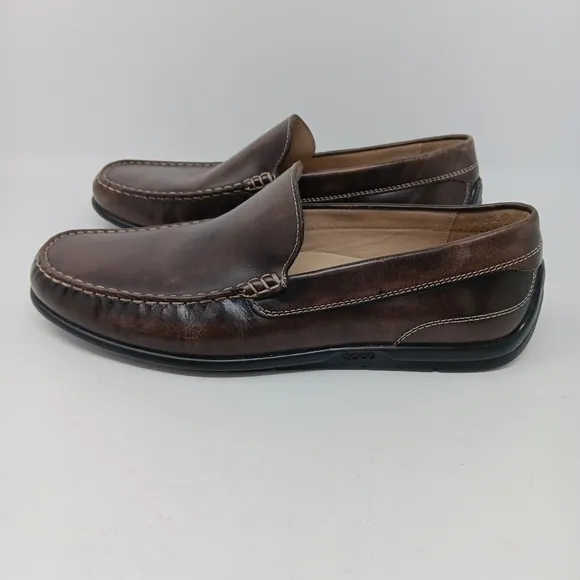 ECCO Classic Moc 2.0 Driving Loafers