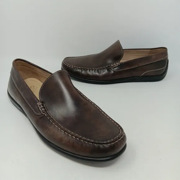 ECCO Classic Moc 2.0 Driving Loafers
