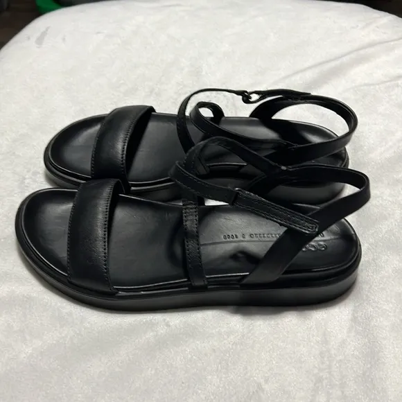 Ecco Flowt LX Black Leather Strappy Sandals New without Box EUR 38 US 7.5