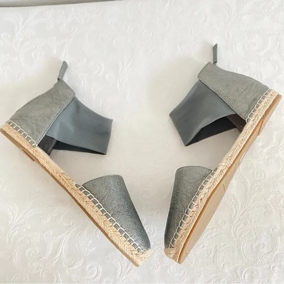 EILEEN FISHER Coy Skimmer Espadrille Flat in Gunmetal