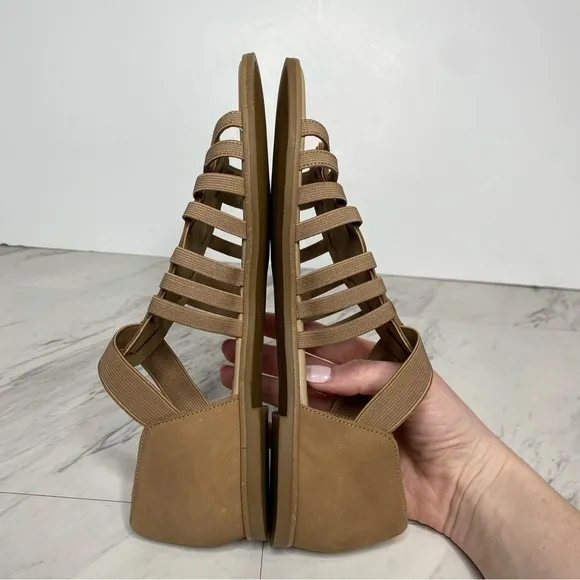 Eileen Fisher Rato Tan Nubuck Strappy Sandal 7.5