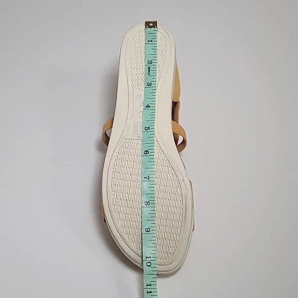 Eileen Fisher yellow strappy elastic sporty sandals women's size 10